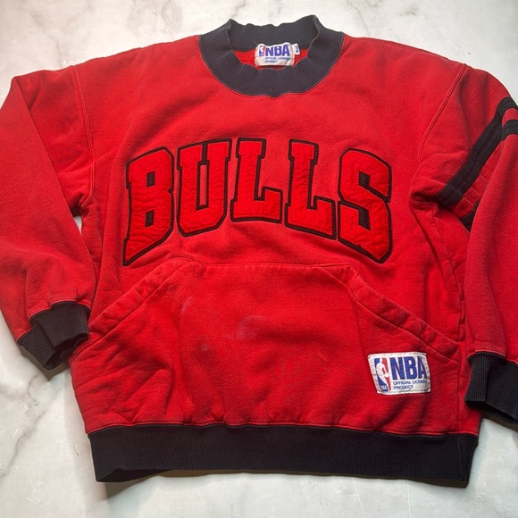 NBA Tops - Chicago Bulls Vintage Crop Sweatshirt